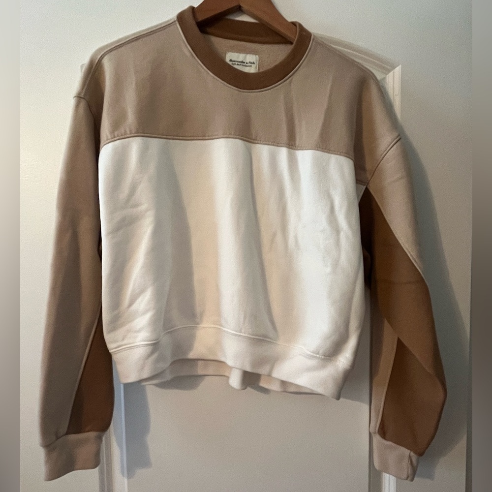 Women cropped crewneck sweatshirt